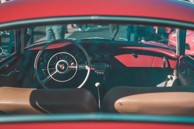 The Best Color Combinations for a Chic Car Interior